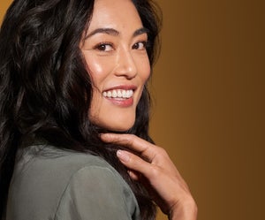 Reduzieren Sie Mimikfalten, ohne dabei ein eingefrorenes Aussehen zu bekommen