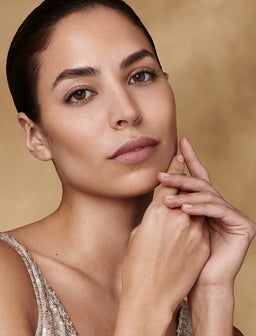 Verbessern Sie die Struktur und Qualität Ihrer Haut